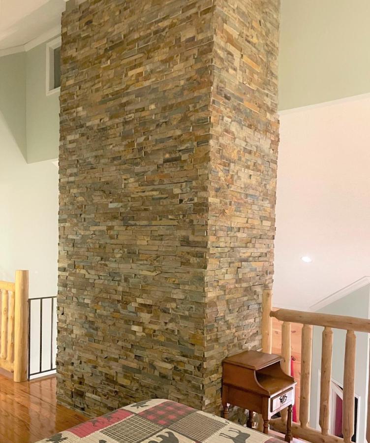 Spacious Downtown Condo Walking Distance To Downtown Gatlinburg Sleeps 6 Guests المظهر الخارجي الصورة