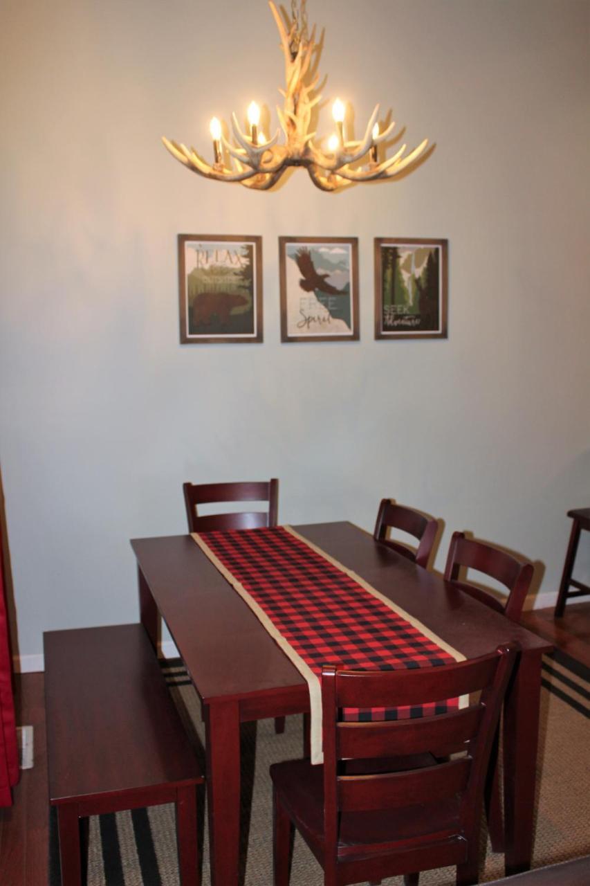 Spacious Downtown Condo Walking Distance To Downtown Gatlinburg Sleeps 6 Guests المظهر الخارجي الصورة